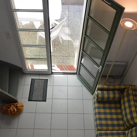 Charmante Maison, 6 Pers, Pres De La Avec Jardin - Fr-1-323-440 Saint-Jean-de-Monts