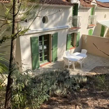 Charmante Maison, 6 Pers, Pres De La Avec Jardin - Fr-1-323-440