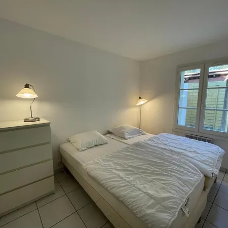 Ferienhaus Charmante Maison, 6 Pers, Pres De La Avec Jardin - Fr-1-323-440 Saint-Jean-de-Monts