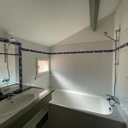 Charmante Maison, 6 Pers, Pres De La Avec Jardin - Fr-1-323-440 Ferienhaus *