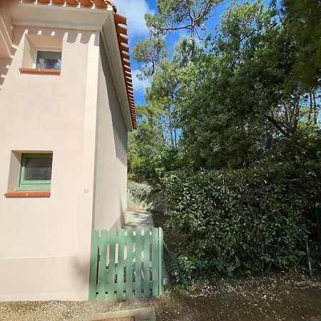 Charmante Maison, 6 Pers, Pres De La Avec Jardin - Fr-1-323-440 Ferienhaus